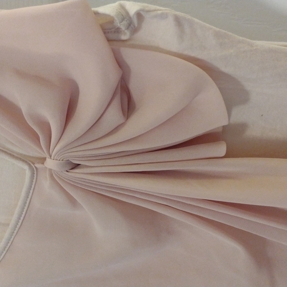 Peachy Nude Neutral Pink Tank - Picture 3 of 5